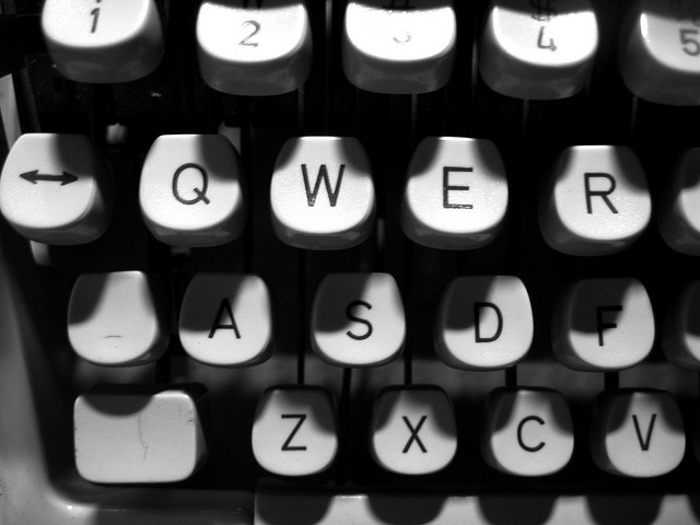 redshutters_typewriter