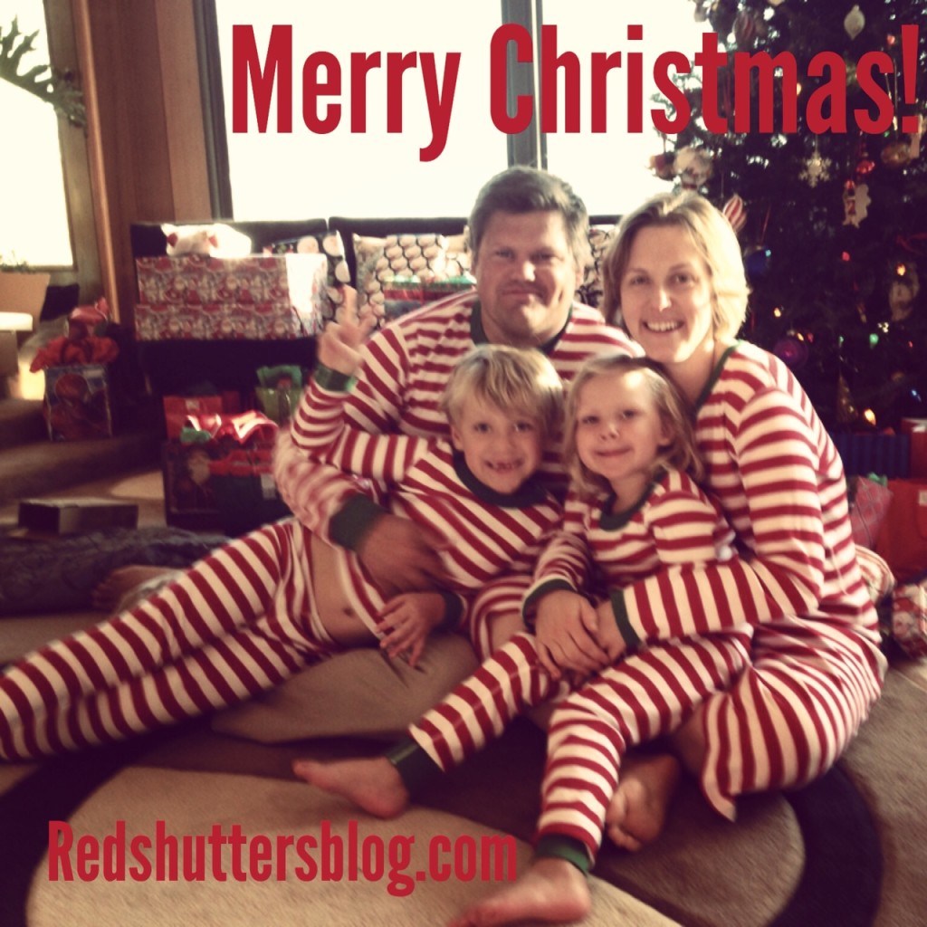 redshutters_merrychristmas